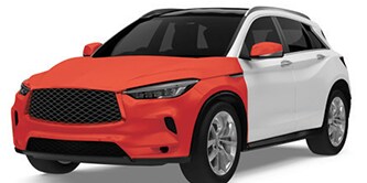 Ein weißer Geländewagen mit rot hervorgehobenen Lackschutzbereichen