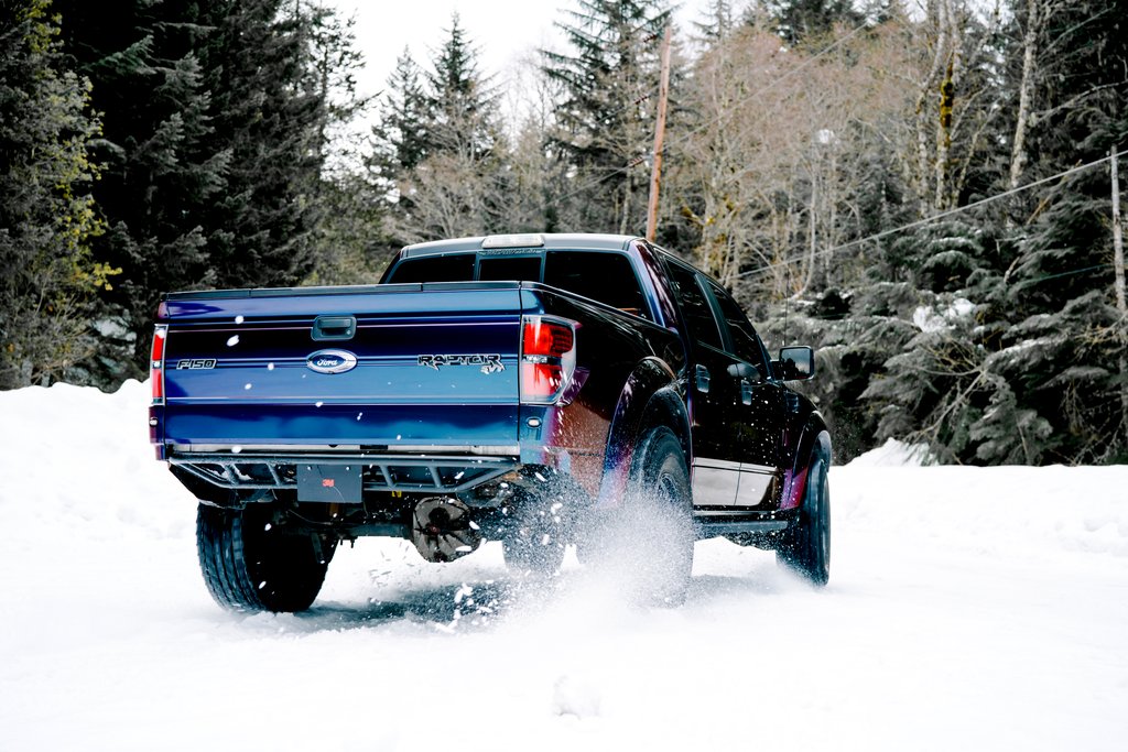Auto eingewickelt mit Glanz Flip Deep Space