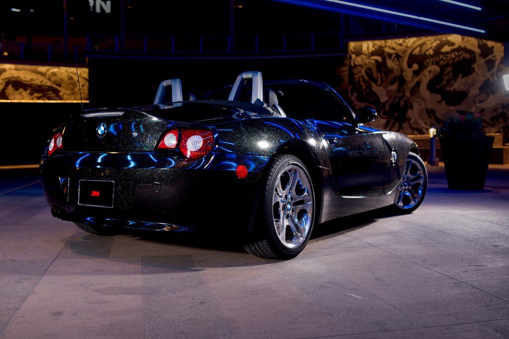 Car Wrapped mit Gloss Galaxy Black Wrap